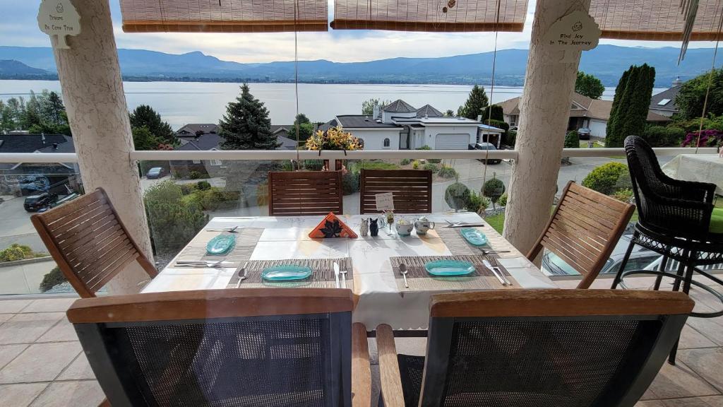 Lakeview Oasis Bed and Breakfast photo 3