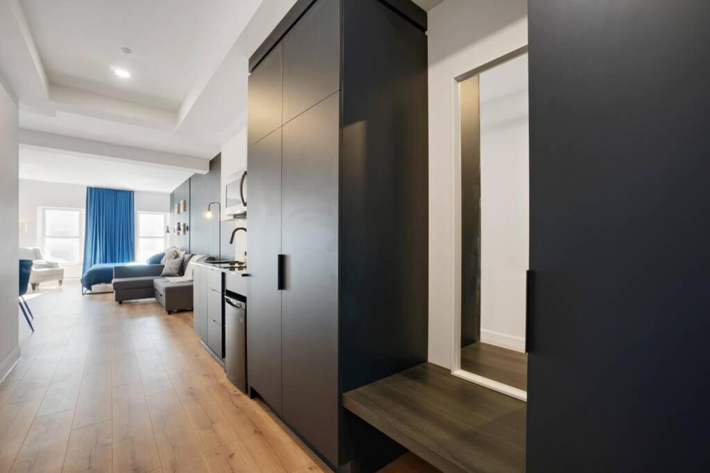 INITIAL - SUITE LUMIÈRE - Centre-Ville de Québec photo 2