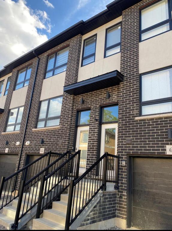 Booking.com: Hotels in Brantford. Book your hotel now! photo 2