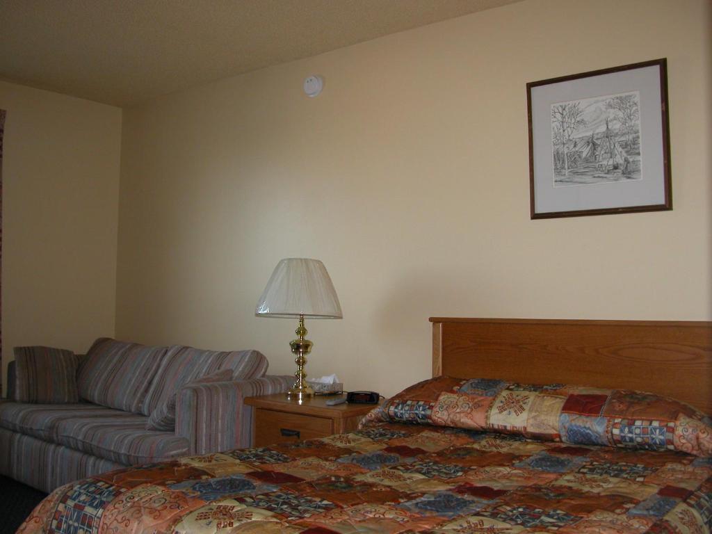 Discovery Inn photo 2