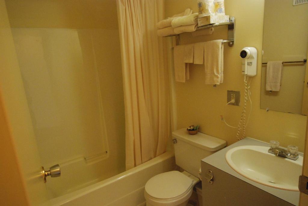 Discovery Inn photo 3