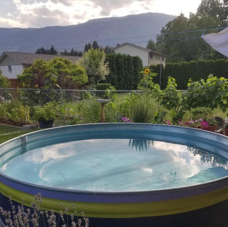 Global Village Permaculture BnB photo 3