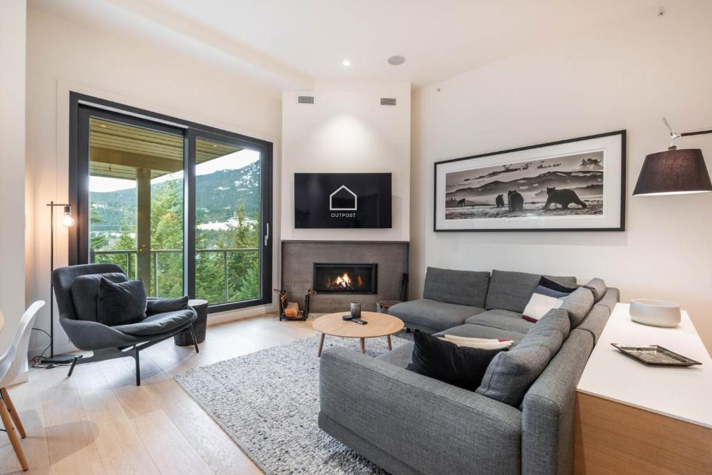 Blueberry Hill Estates 3144 by Outpost Whistler — photo 1