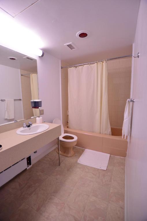 Hotel Royal Plaza photo 3