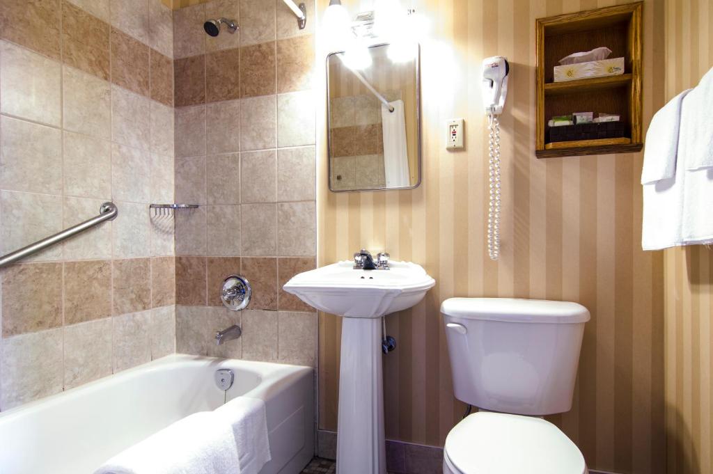 Albatross Hotel photo 3