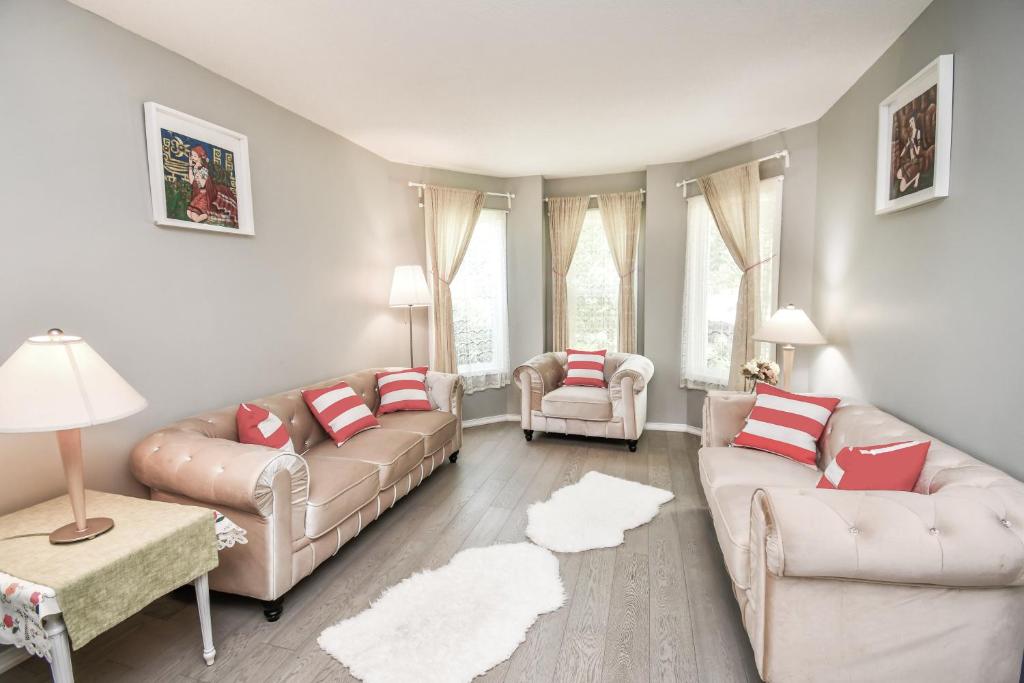 Lake Simcoe 4 Bedroom Family Home Ideal Toronto Area Retreat photo 2