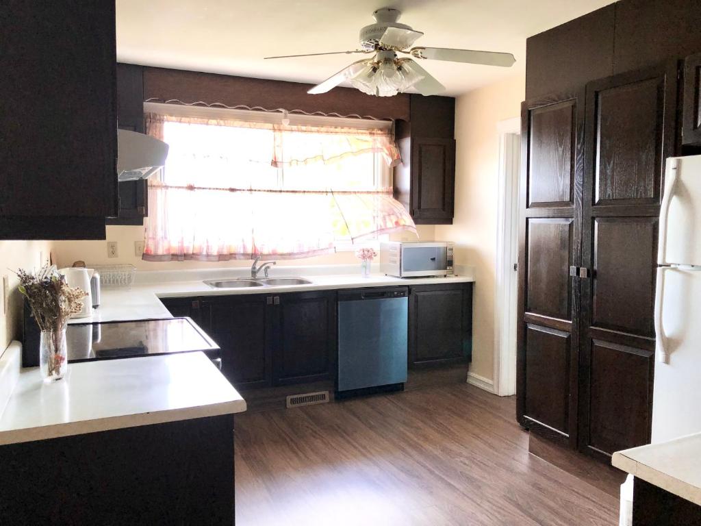 Booking.com: Hotels in Calgary. Book your hotel now! photo 3