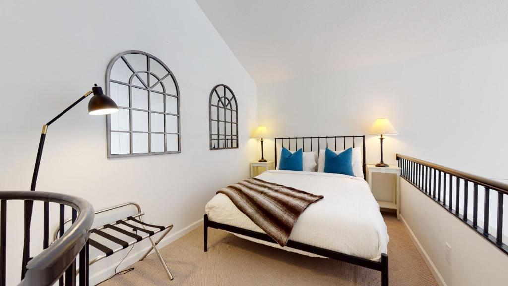 1BR plus Loft in Tyndall Stone Lodge photo 2