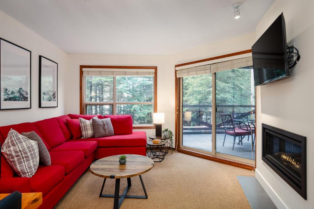 2BR in The Aspens — photo 1