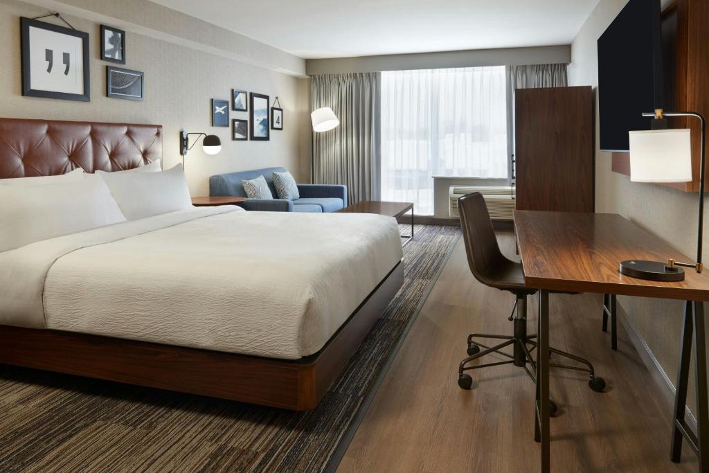 Four Points by Sheraton Point Edward Sarnia photo 2