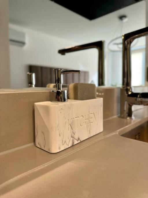 Espectacular Depto studio photo 3