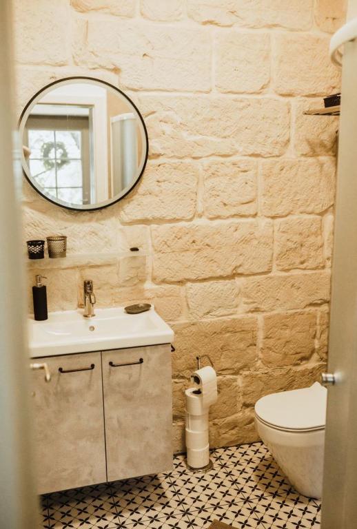 Sandstone Lodge photo 3