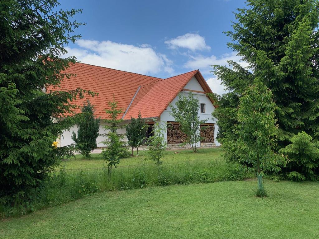 Slunovrat — photo 1