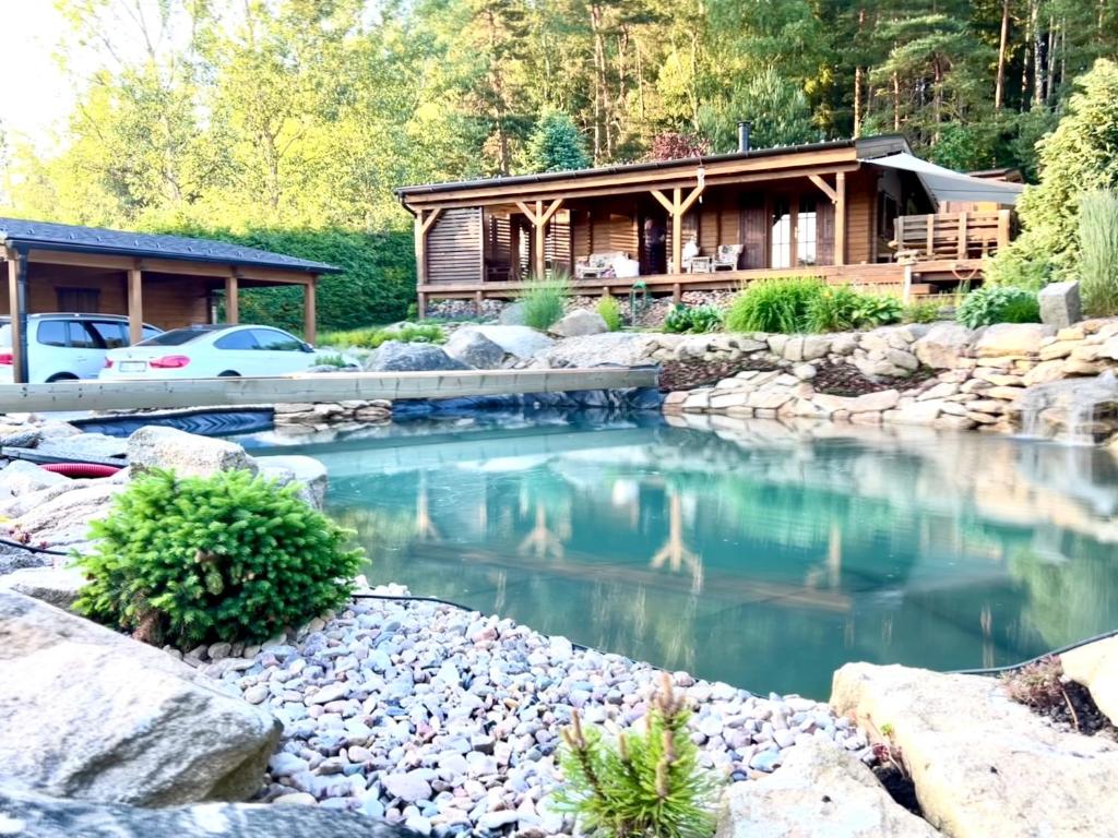 Log cabins at Iron Rose in Czech Canada — photo 1