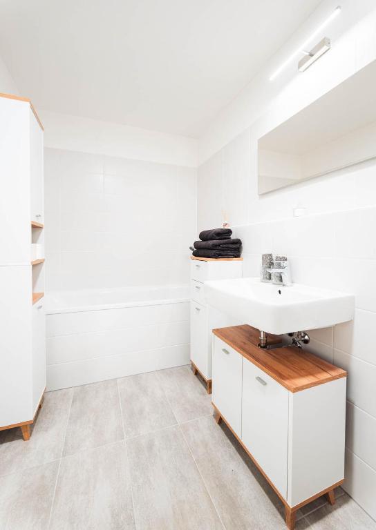 Silvie Apartments - Wolkerova photo 3