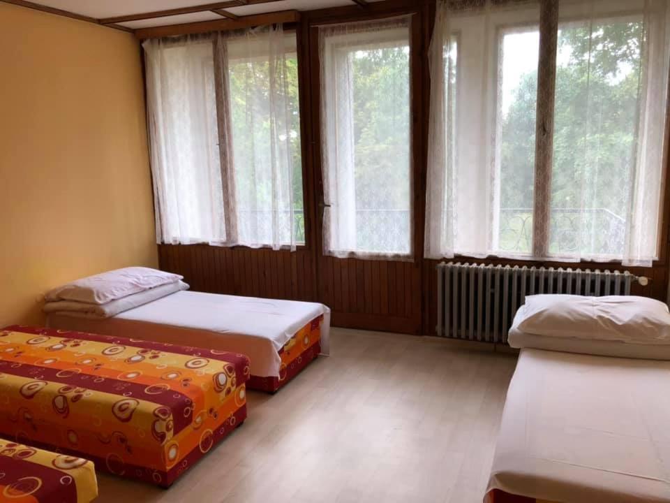 Družstevní dům Choustník — photo 1