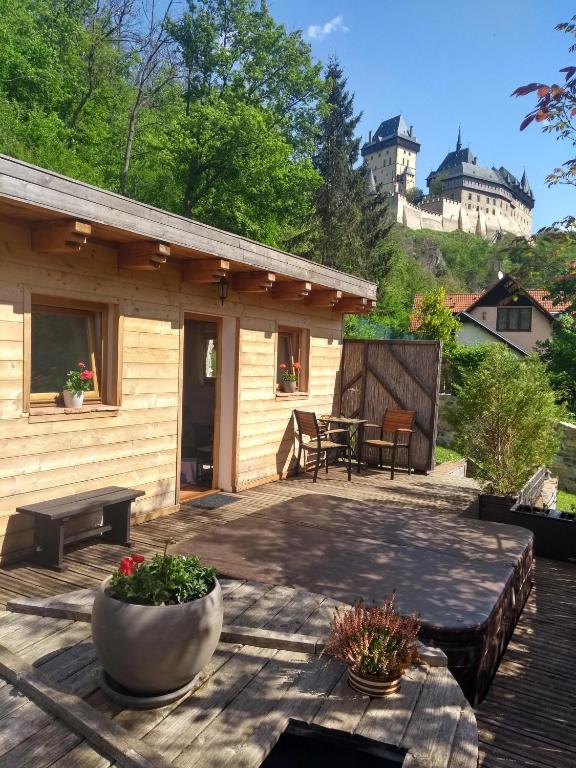 Stodola-soukromý apartmán pro dva s venkovní vířivkou — photo 1