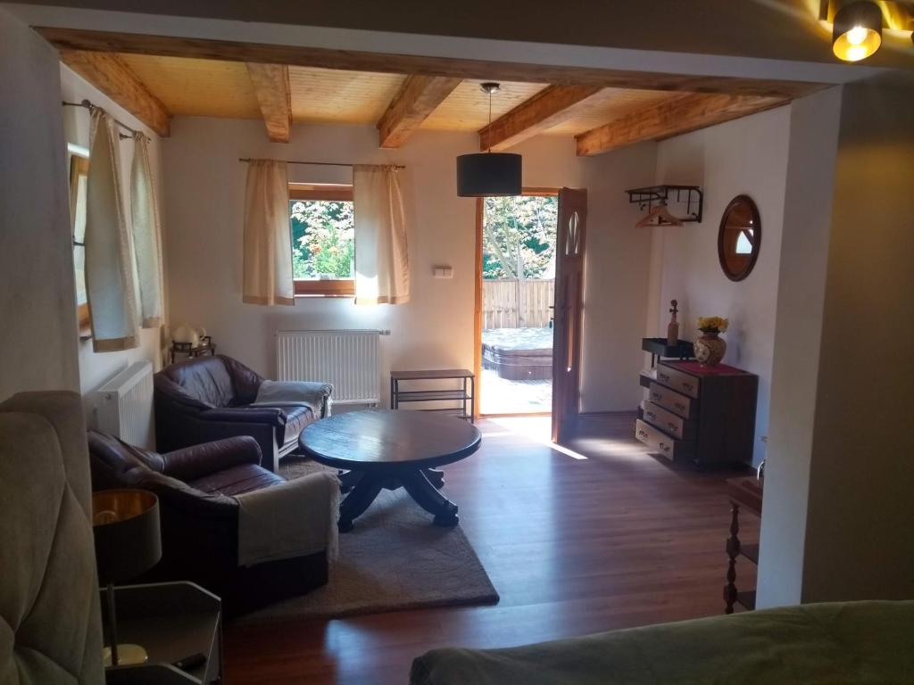 Stodola-soukromý apartmán pro dva s venkovní vířivkou photo 2