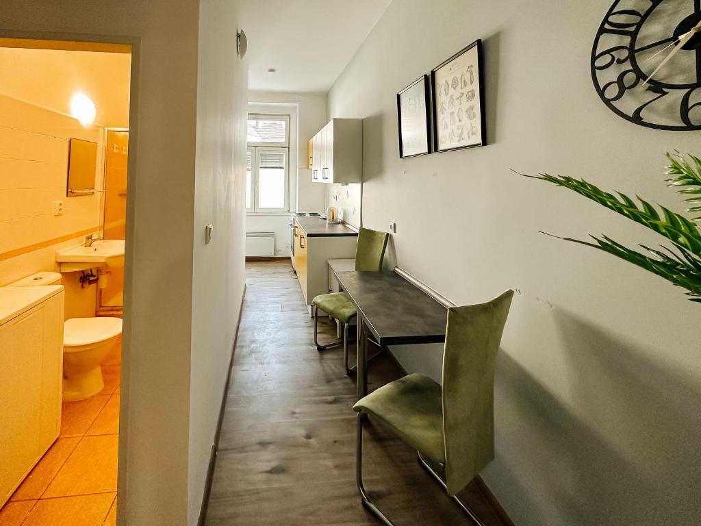 Savor Apartment photo 3