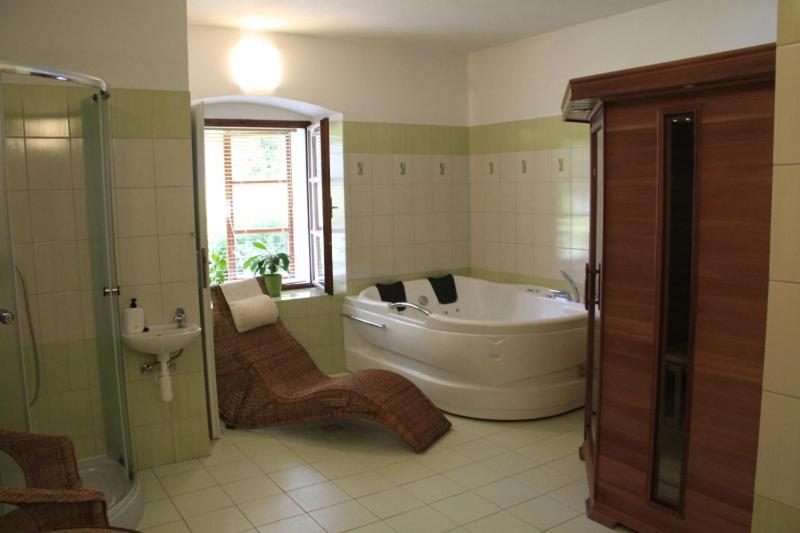 Zámek Jindřichovice photo 2