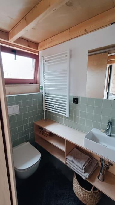 Tiny house v ohradě photo 3