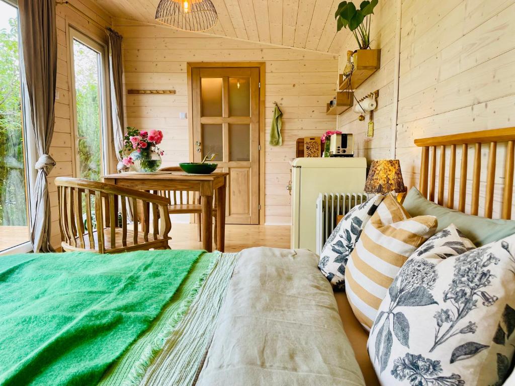 Sakura Tiny house in National park — photo 1