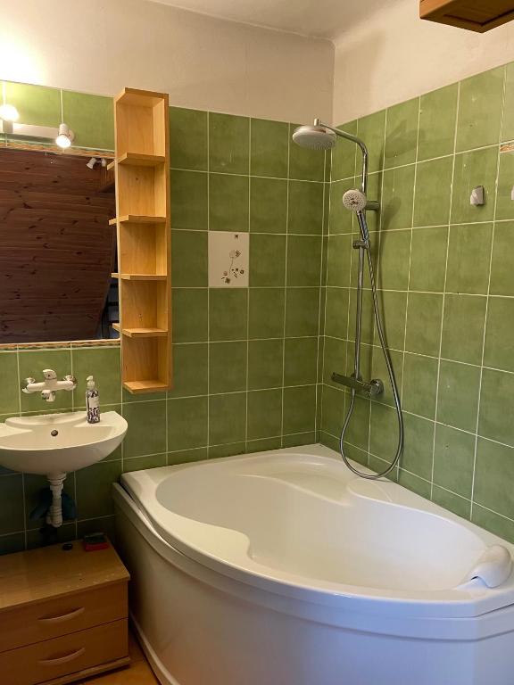 Booking.com: Hotels in Prague. Book your hotel now! photo 3