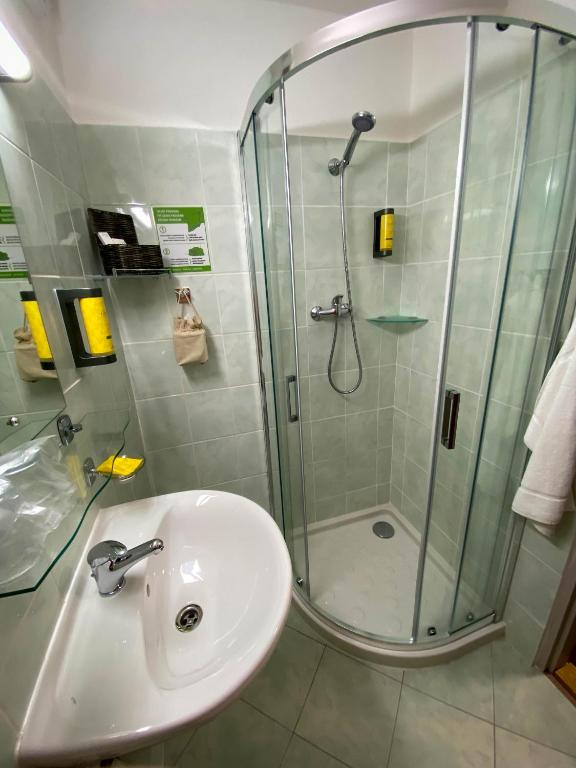 Hotel 527 photo 3