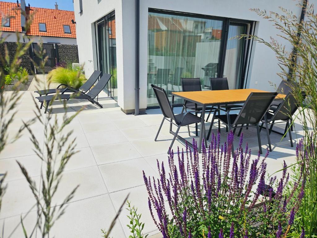 Rodinný apartmánový domek se zahradou TRE Mikulov photo 2