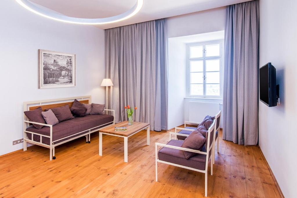 Hotel Zámek Svijany photo 2
