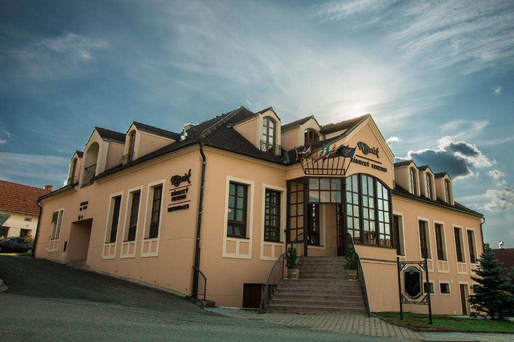 Zámecký penzion Kopeček — photo 1
