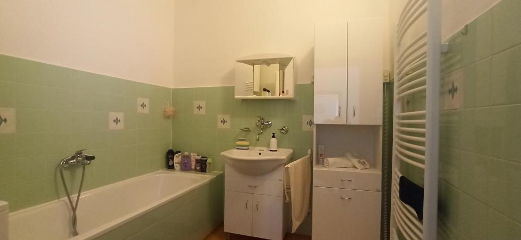 Rodinný apartmán u Broumovského náměstí photo 3