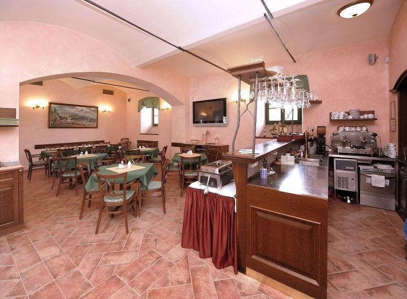 Hotel Svatý Tomáš photo 2