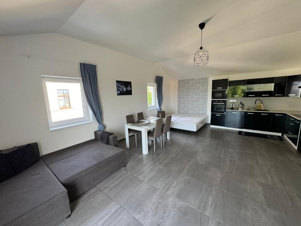 Apartmán byt 75m2 klid příroda pro rodinu — photo 1