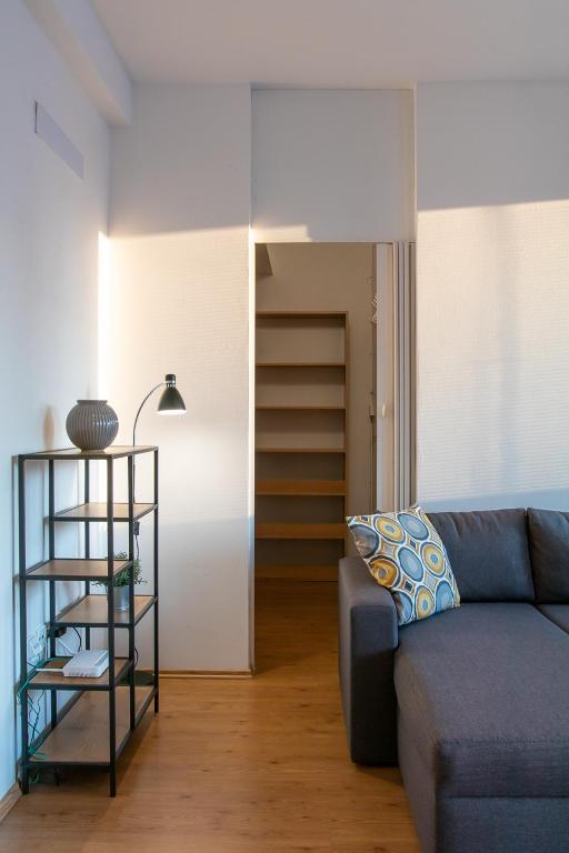 Yellow Apartment photo 2