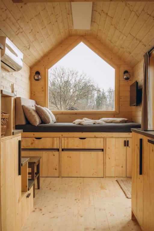 Tiny house s vyhřívacím koupacím sudem photo 2