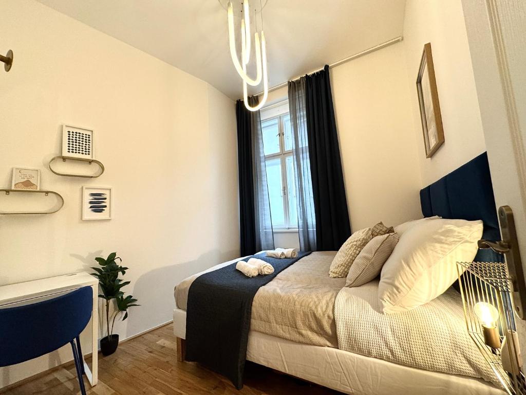 Rentero Royal blue Wenceslas Apartment photo 2