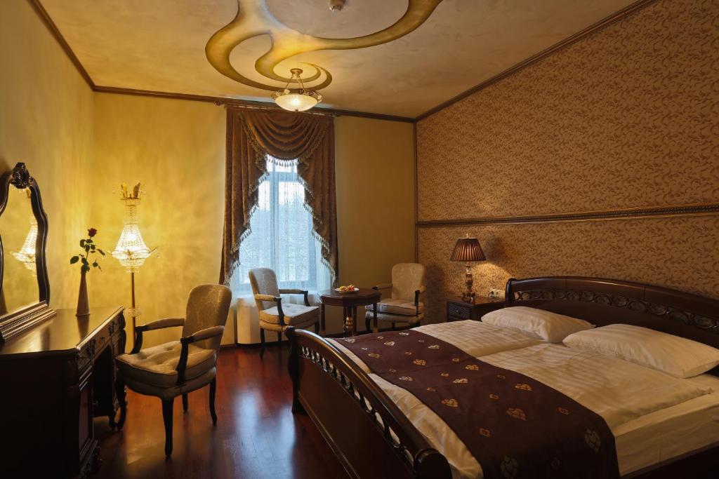 Rubezahl-Marienbad Luxury Historical Castle Hotel & Golf-Castle Hotel Collection photo 2