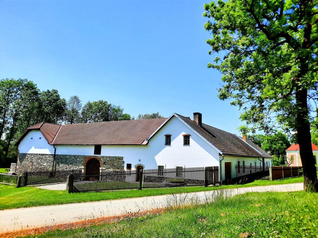 Statek Ctiboř — photo 1