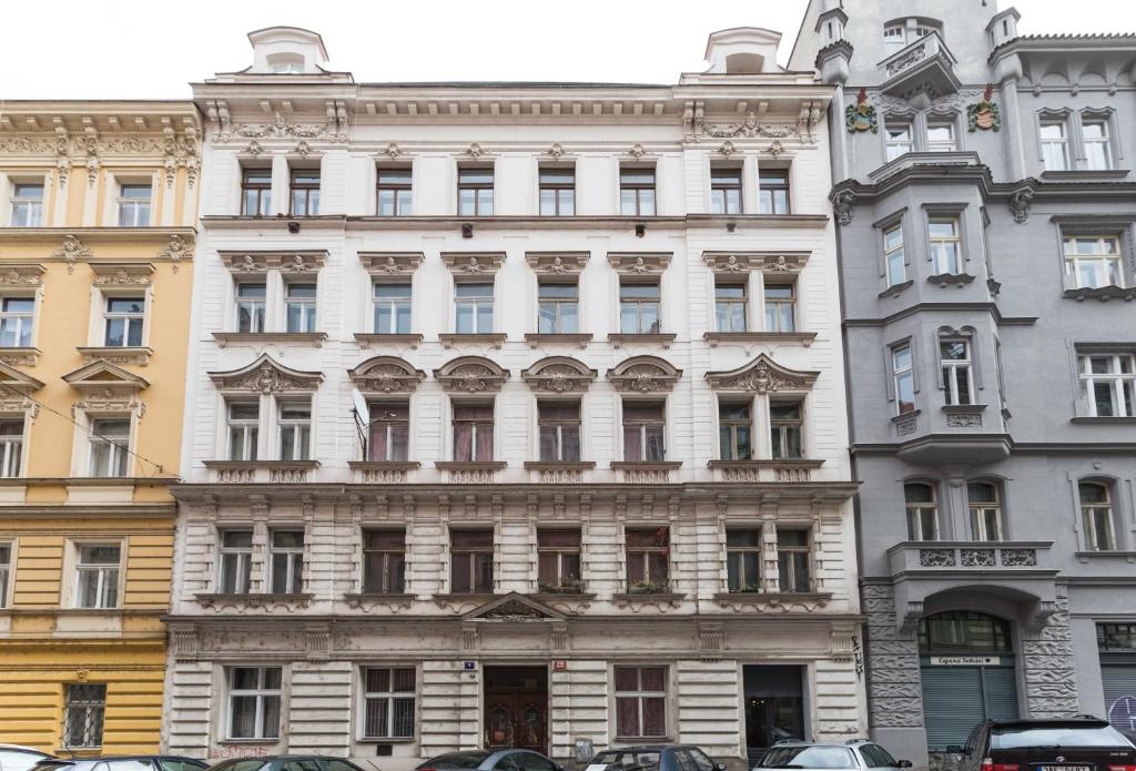 Booking.com: Hotels in Prague. Book your hotel now! photo 3