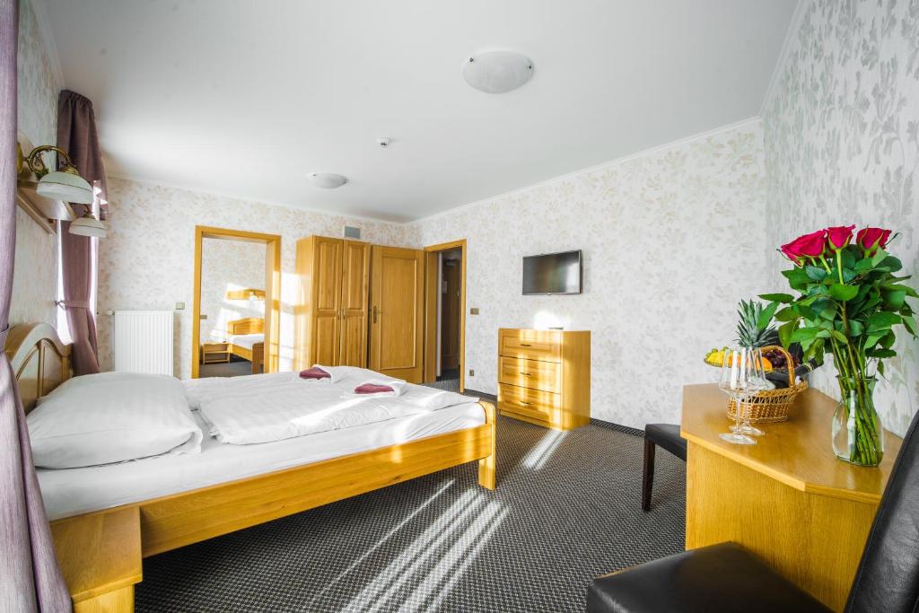 Spa Hotel MILLENIUM Karlovy Vary photo 2