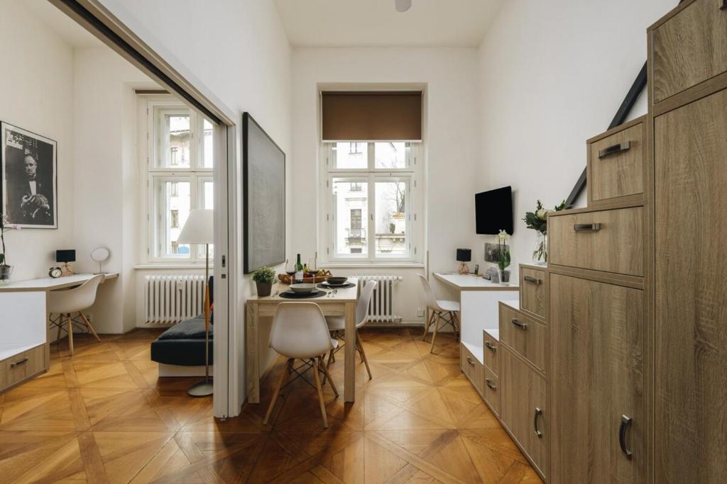 Cozy & comfortable apt walking anywhere you want SEN — photo 1