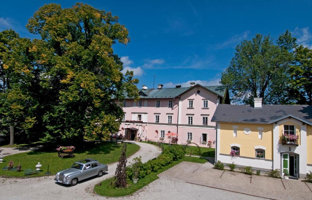 Schlosshotel Zamek Zdikov — photo 1