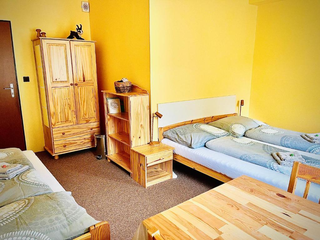P&P Jičín Apartments - soukromé 2-3 lůžkové pokoje s vlastní kuchyní a koupelnou photo 2