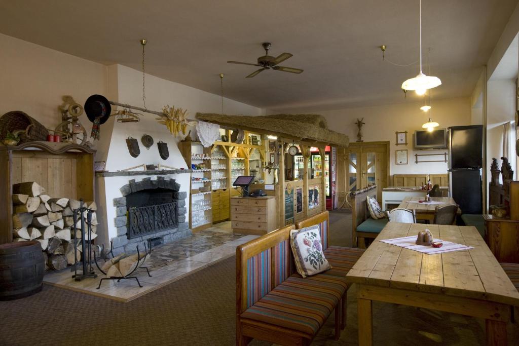 Hotel Rusava photo 3