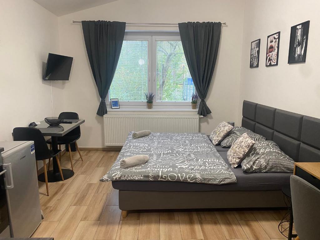 Černá Růže - Apartmán 7 photo 2