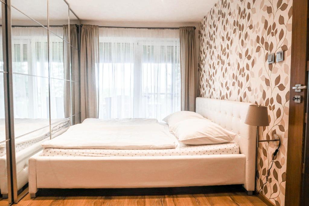 Sweet Home photo 2