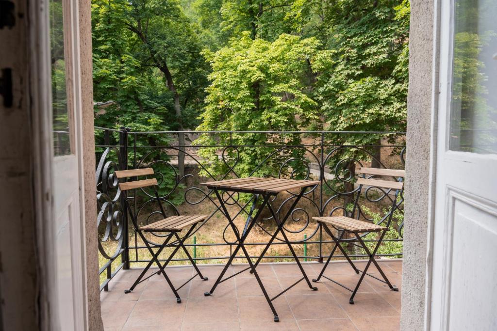 WSP Petrin Garden Apartments — photo 1