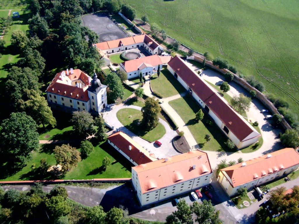 Pytloun Chateau Hotel Ctěnice — photo 1