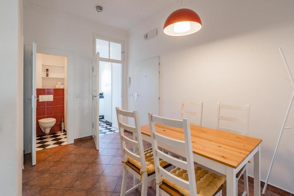 Tram Depot Loft photo 3